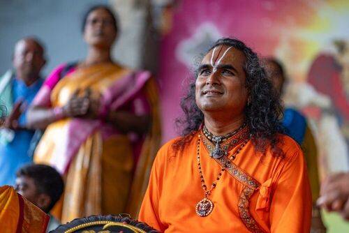 Bhakti Marga - Paramahamsa Sri Swami Vishwananda