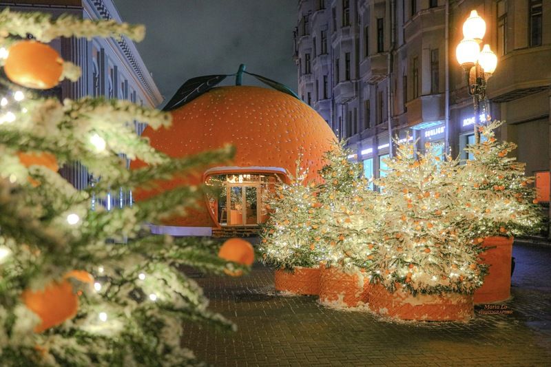 москва старыйарбат огнибольшогогорода зимняясказка сказкавгороде рождество проектзимавмоскве рождественскоенастроение мандарин снег Мандариновый Арбатphoto preview