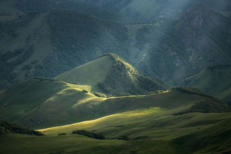 кавказ, горы, лето, бермамыт, кавказские горы, закат, свет, пейзаж Бархат горphoto preview