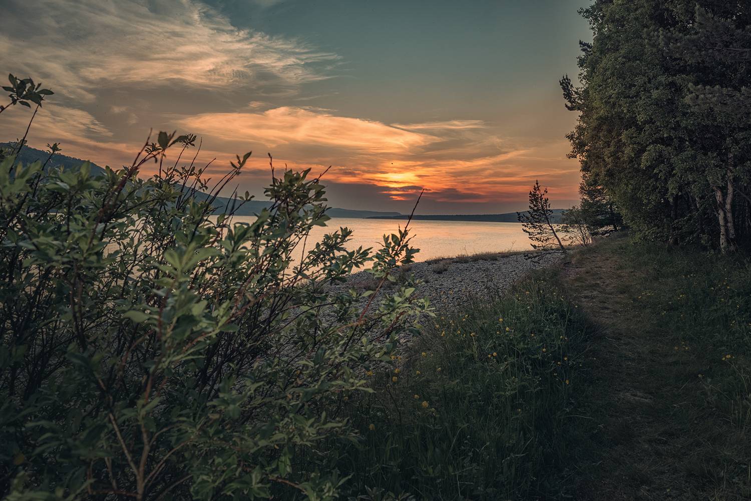 Ангара закат,  Мария