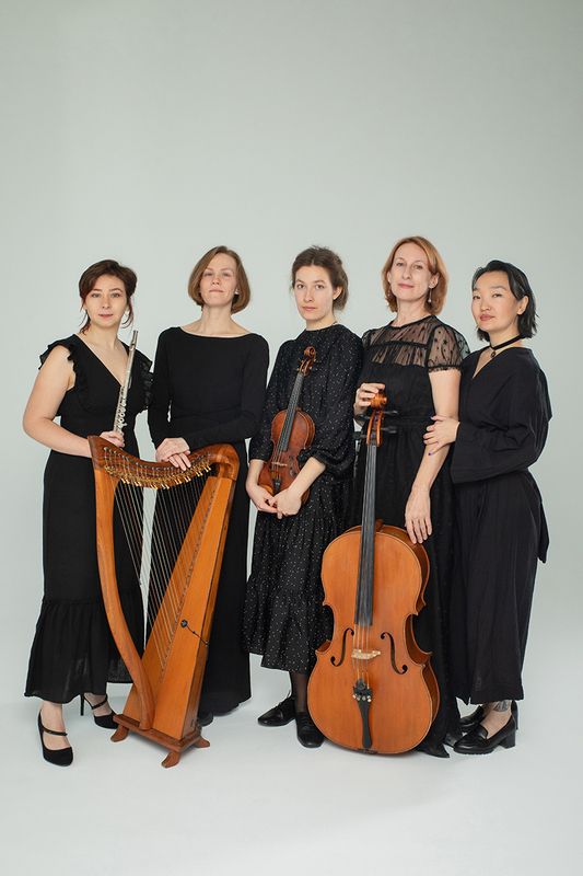 Ансамбль SounDевы.photo preview