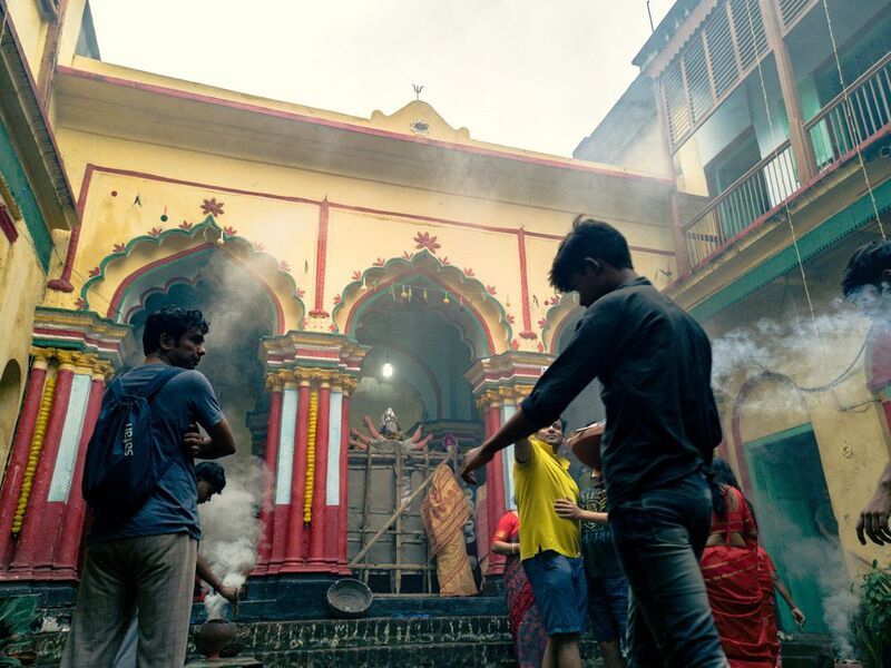 bijoya, durga puja, kolkata, laha bari, bengal, heritage, documentary, street photography, reportage, culture, tradition, festival, people, everyday life, india The Farewell Rituals of Bijoya at Laha Bari — 2025photo preview