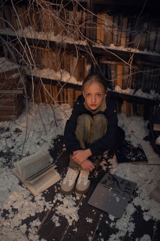 детский портрет, студия, интерстеллар, фантастика, постапокалипсис, фильм, портрет Мерфи Купер (по мотивам Интерстеллар)photo preview