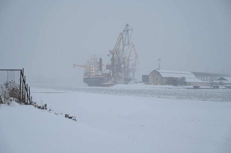 калининград, зима, снег, порт *photo preview