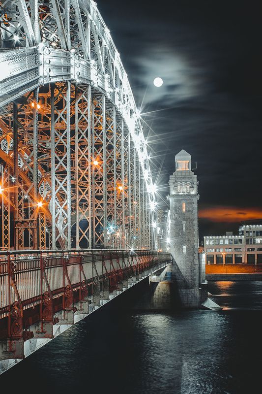 Санкт-Петербург, Питер, Нева, город на Неве Полнолуниеphoto preview