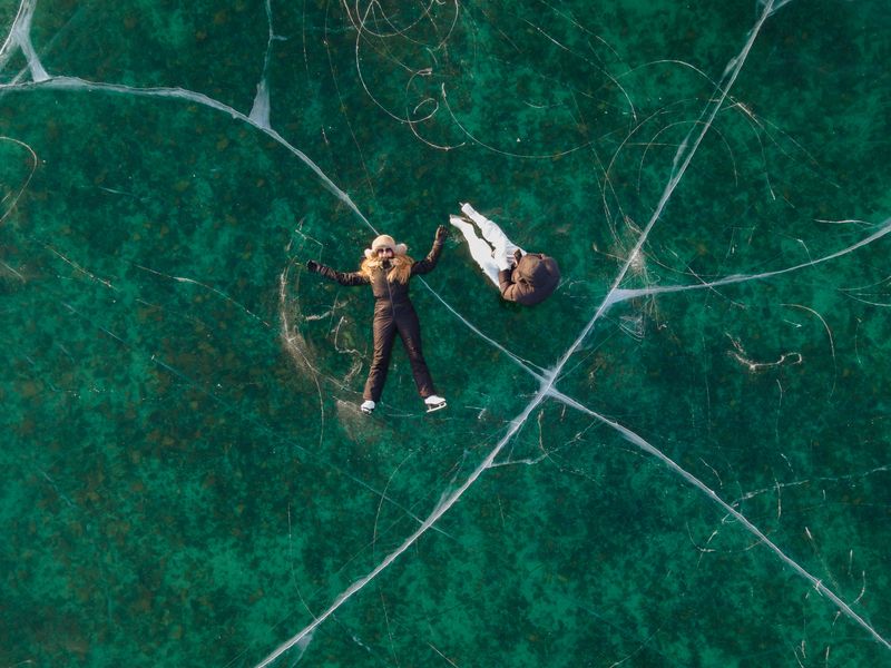 Лёд Байкала 2026 фото превью