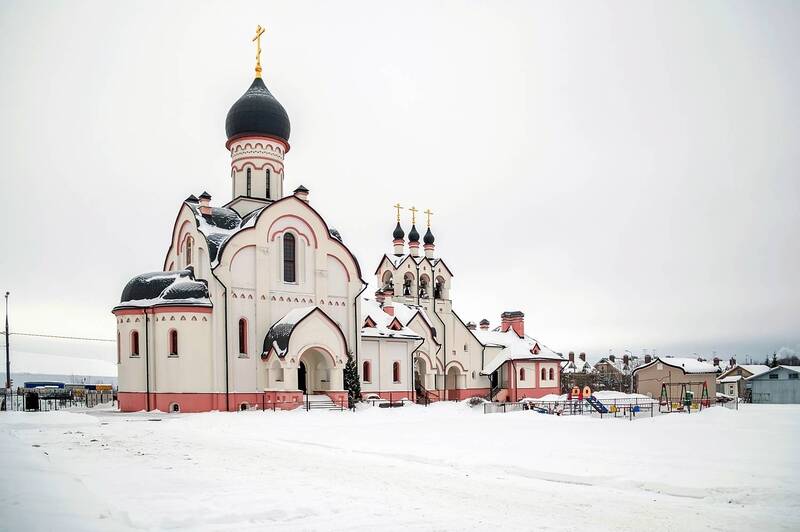 Храм Великомученика и целителя Пантелеймонаphoto preview