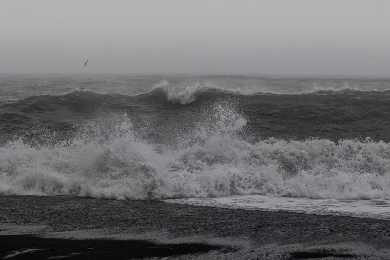 seascape, blackandwhite, bnwphotography, ocean, waves, minimalism, moody, fineartphotography, nature, longexposure, dramatic, textures, coastline, monochrome, landscape The cry of the sea фото превью