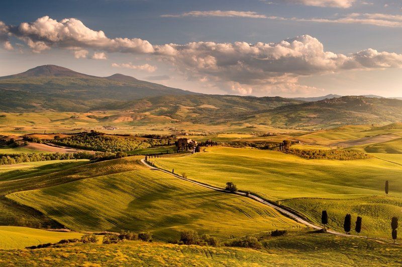 Italy, Tuscany, Pienza, San Quirico d´Orcia, meadows, cypres, clouds, sun, spring, sunset Tuscany springphoto preview