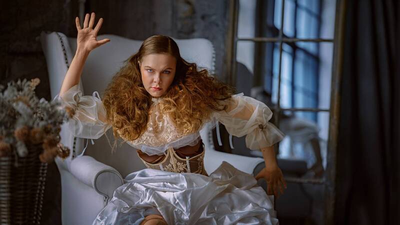 девушка образ кукла красота изломы нежность взгляд свет студия Кукла Машаphoto preview