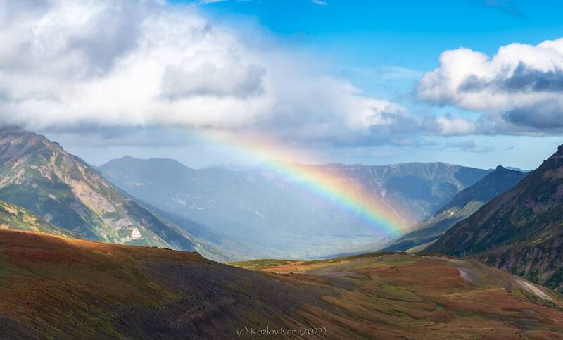 радуга над Мутновским платоphoto preview