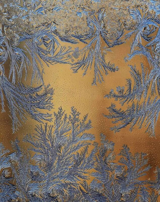 мороз, узоры, смартфон Морозное окноphoto preview