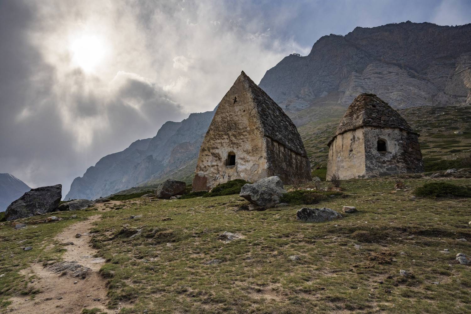 город мертвых. Автор: Альбина Колодяжная город мертвых, Альбина Колодяжная