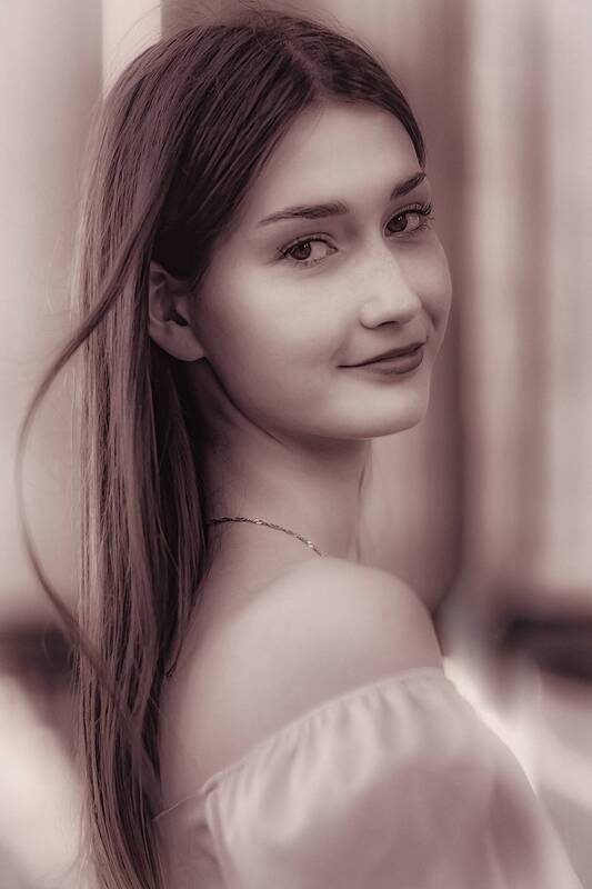 девушка, красавица, принцесса Сашенькаphoto preview