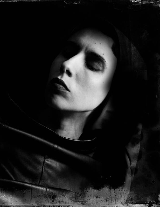 Автопортретphoto preview