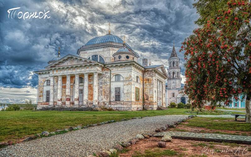 борисоглебский монастырь торжок собор свечная башня введенская церковь Борисоглебский монастырь.photo preview
