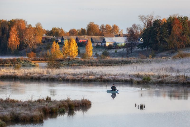 вятка, верхосунье, осень, зима, лебеди, пейзаж, рыбак, река Утро в Верхосуньеphoto preview