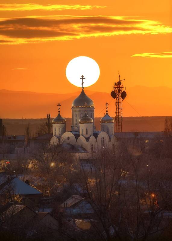 Собор Георгия на закатеphoto preview