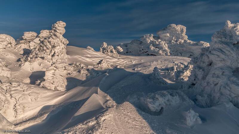 шерегеш, скалы, снег, иней, надувы, пихты, кедры, гора шатёр, горная шория, мороз, зима, сибирь Морозное кружево фото превью