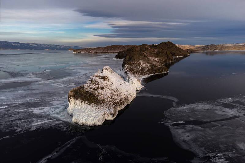 кобылья голова, хорин-ирги, байкал, малое море, ольхон Вид на мыс Кобылья голова фото превью