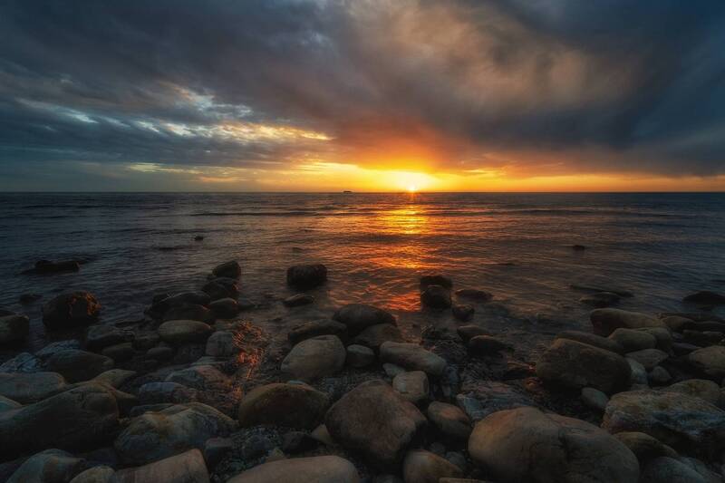 Закат на мореphoto preview