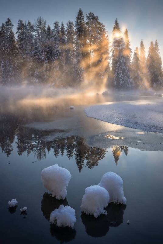 утро, зима, озеро, туман, свет, снег, вода Утренние танцы туманаphoto preview