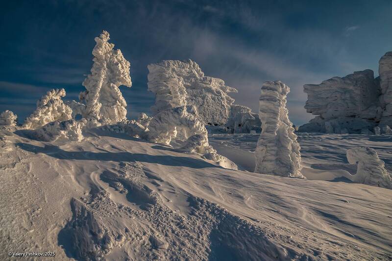 шерегеш, скалы, снег, иней, надувы, пихты, кедры, гора курган, горная шория, мороз, зима, сибирь Морозное кружево (2)photo preview