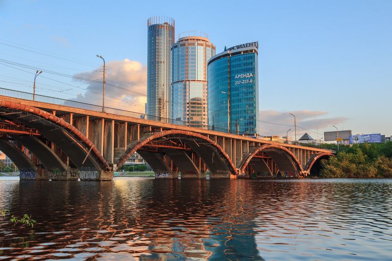 екатеринбург, исеть, башни, небоскребы, вода, мост, урал Екатеринбург ситиphoto preview