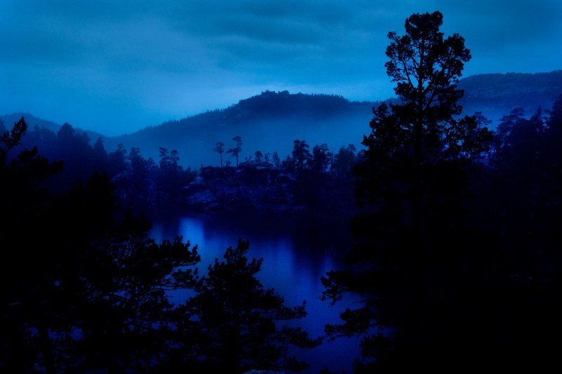 горное озеро Ночной \