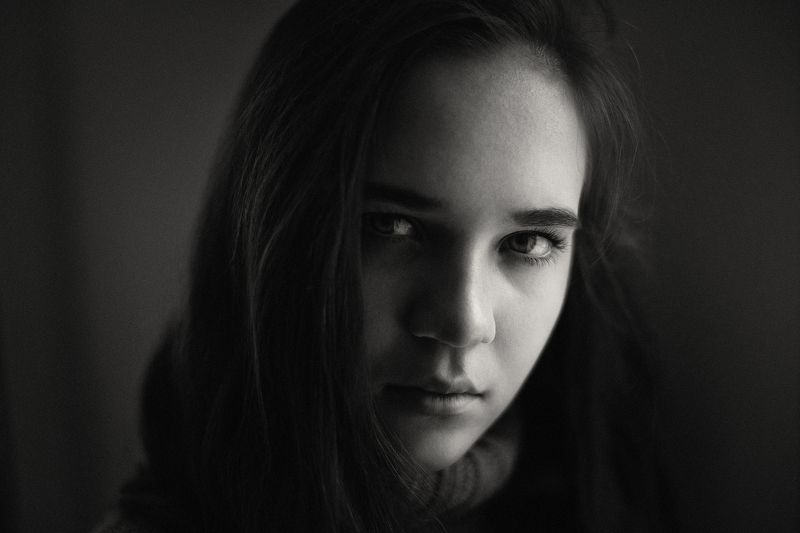 girl, portrait, nikon, b\\w Катяphoto preview