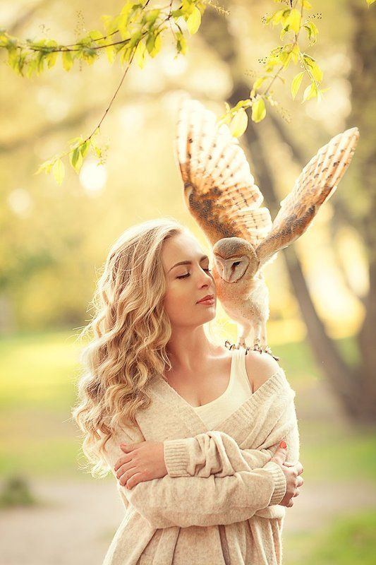 сова девушка животные природа весна Нинаphoto preview