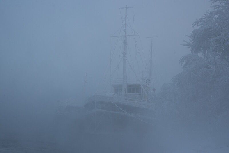корабль, лед, туман, кружак, иней, мороз, теплоход, буксир Корабль-призрак фото превью