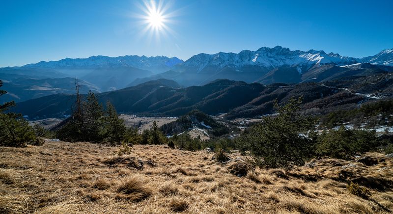 Россия, Ингушетия, Джейрахское ущелье, Цей-Лоамский перевал, кафе Легенды гор, Цей-Лоам, Цей-Лоамский перевалphoto preview