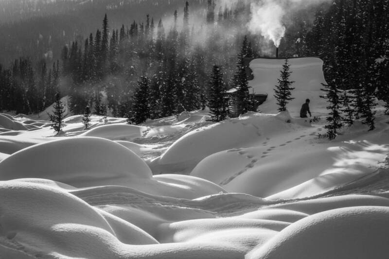 хакасия, кузнецкий алатау, зима, сугробы, снег, приют, деревья, лес Зимний приютphoto preview