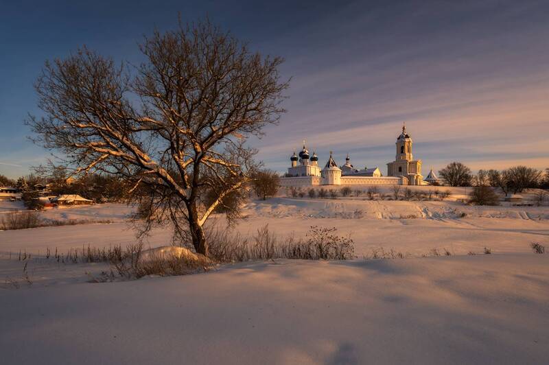серпухов, московская область, россия, храм, церковь, православие, монастырь, зима, мороз, вечер, закат, высоцкий монастырь Сумерки над монастырём, шёпот зимыphoto preview