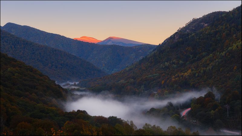 Туманный рассветphoto preview