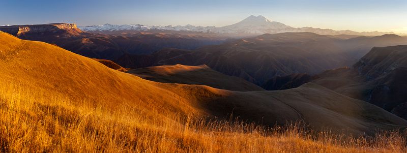 эльбрус Sunset light over Elbrusphoto preview