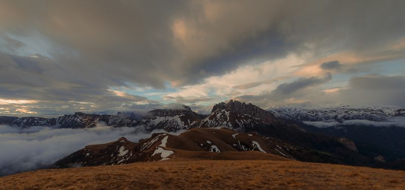 ТАК И ТЯНЕТ ТУДАphoto preview