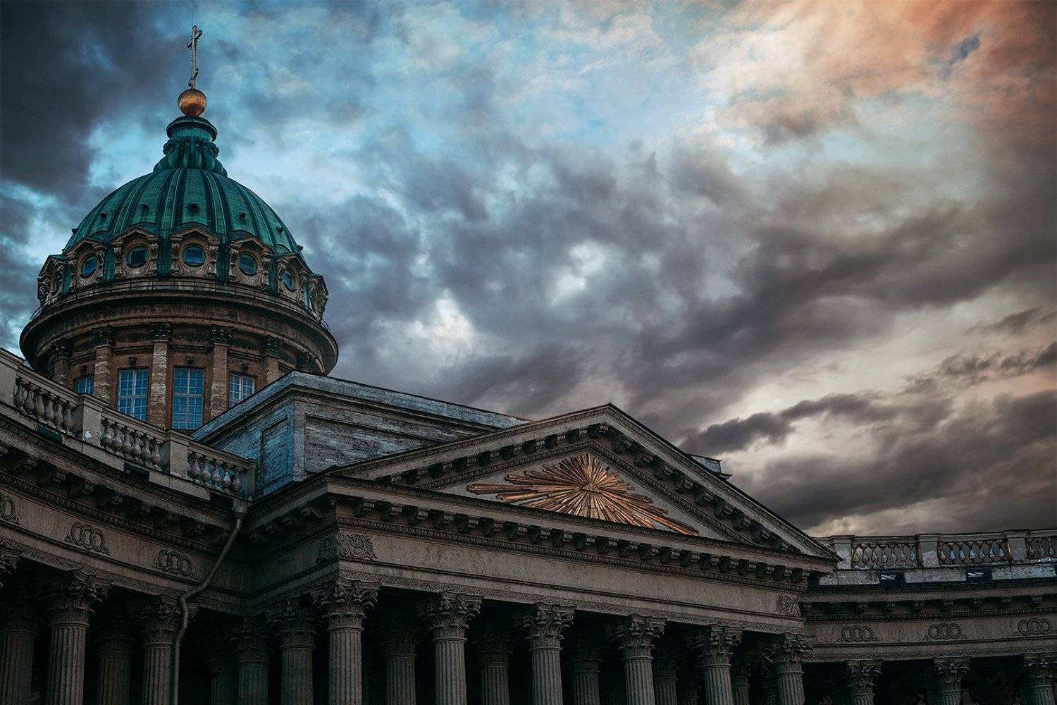 , Андрей Михайлов