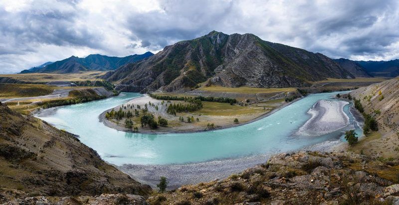 Катунь, Горный Алтай, Россия.photo preview