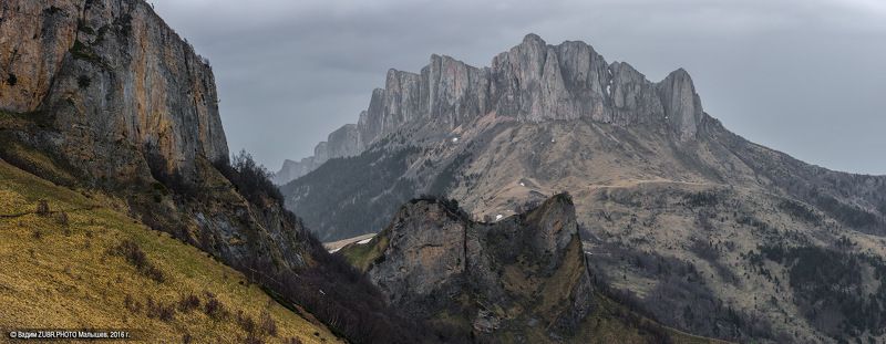 Суровые и древниеphoto preview