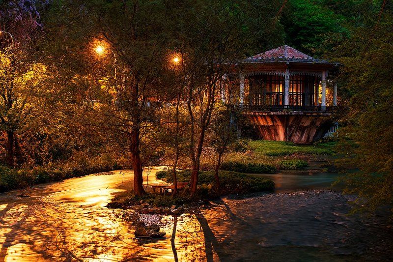 море абхазия горы небо пейзаж закат путешествия отдых водопад ночнойснимок озеро Псырцхаphoto preview