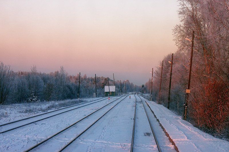 железная дорога, станция, фирово, тверская область, вечер, мороз, зима, снег, рельсы, закат, солнце, красиво Фировоphoto preview
