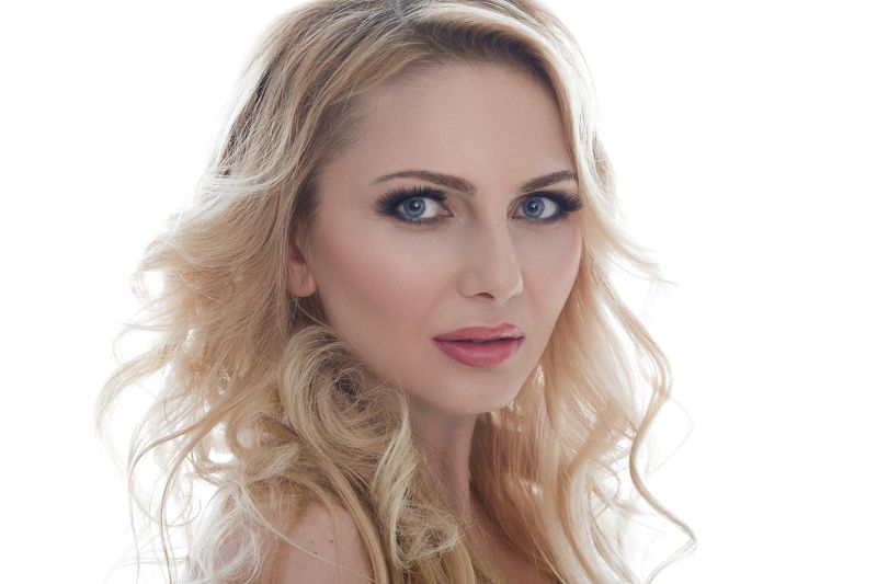 портрет, гламур, фэшн Angel eyes photo preview