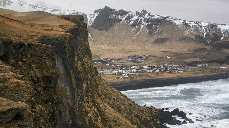 Исландия город Вик Vik мыс скалы Исландия. Вик (Vik).photo preview