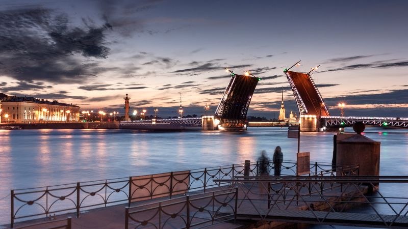 White night photo preview