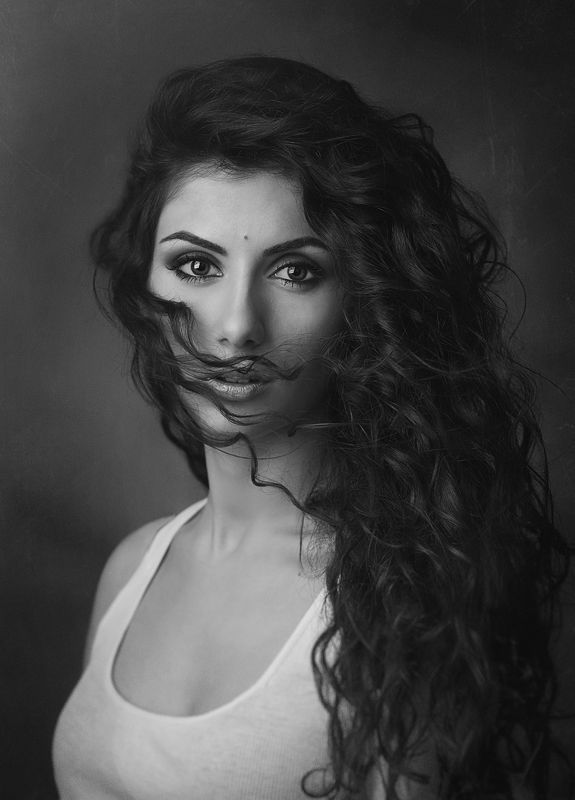 Армения, Армянка, Ветер, Взгляд, Девушка, Свет, Студия, Тень, Черно-белое ***photo preview