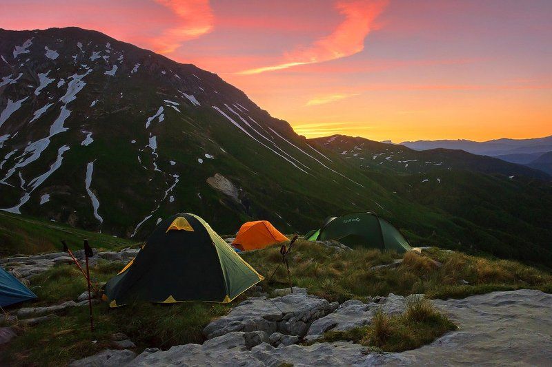 Рассвет перед восхождениемphoto preview