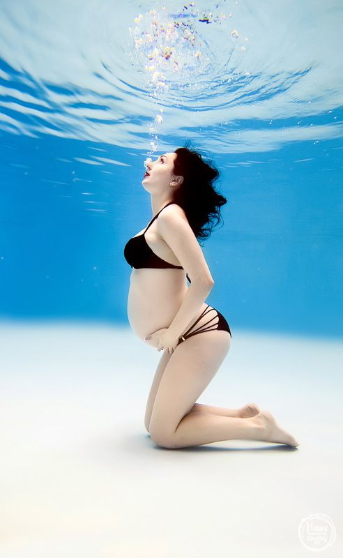 подводная фотография, беременность, под водой Пузырькиphoto preview