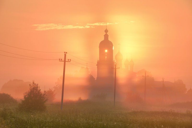 Погост Крест. Туманное утро.photo preview